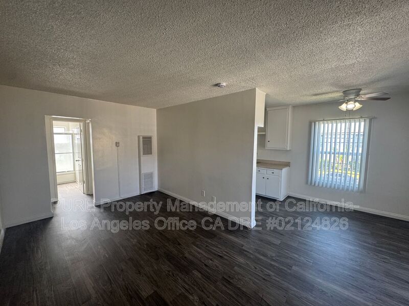 Gardena House: 2620 W 141st Place
