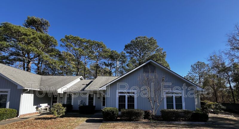 Fayetteville House: 2704 Helaman Ct.