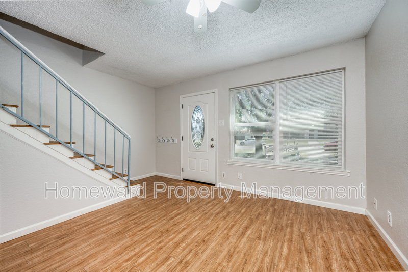 Denton Condo: 604 Meadow View Court - 3