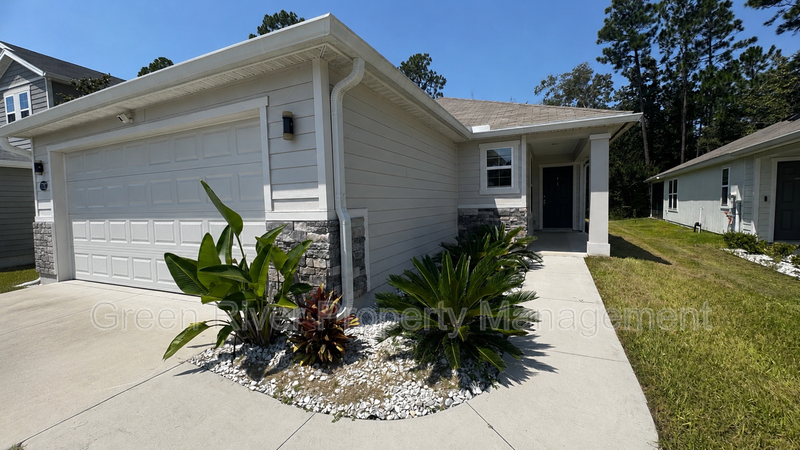 Jacksonville House: 1723 Carter Landing Boulevard