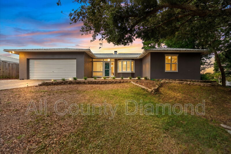 Panama City Beach House: 136 Colina Circle
