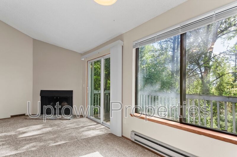 Lake Oswego House: 248 Cervantes