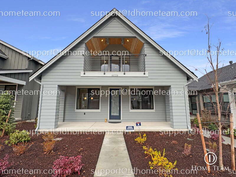 Kirkland House: 10339 135th Cir NE