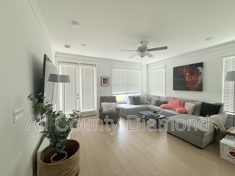 Main Rental Photo 7