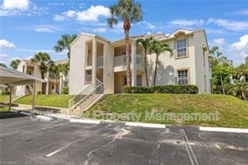 Fort Myers House: 17132 Ravens Roost