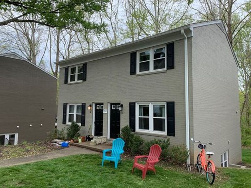 Charlottesville Condo: 251 Stribling Avenue