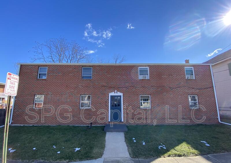 York Condo: 615 Dallas Street - Apt A