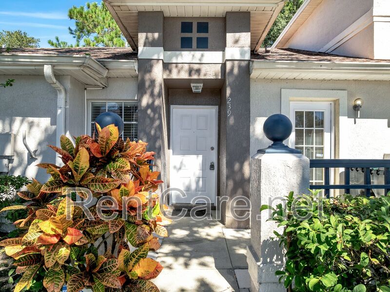 Orlando House: 1239 Lucaya Circle