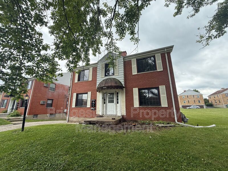 Dayton House: 538 Forrer Blvd