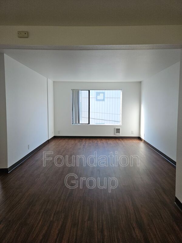 Seattle House: 321 10th Ave