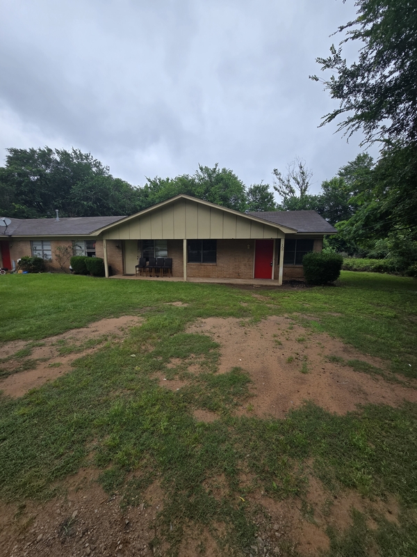 Tyler Townhome: 11618 West First Avenue