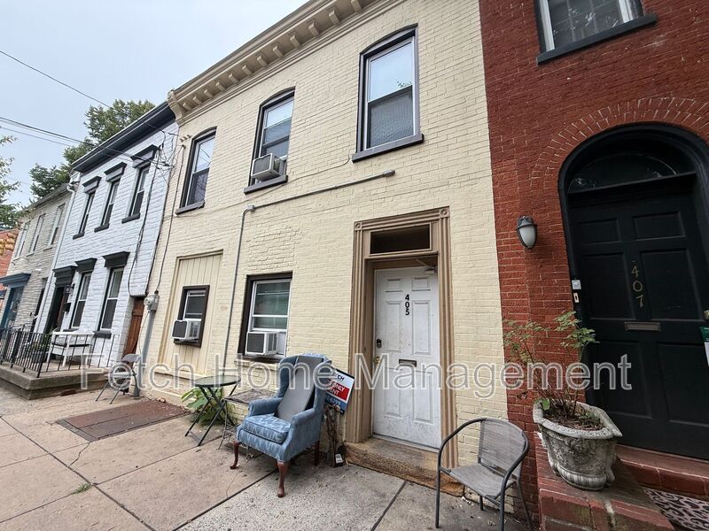 Lancaster House: 405 East Orange Street