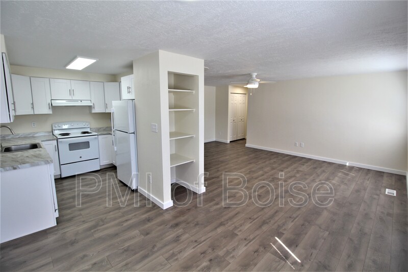 Boise Condo: 3240 W Malad St