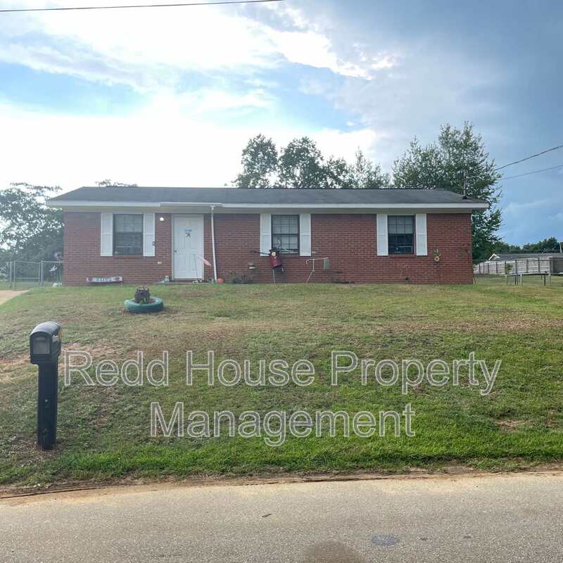 Enterprise House: 111 Nann St.