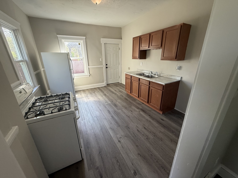 Cleveland Condo: 10303 Sophia Avenue - Downstairs