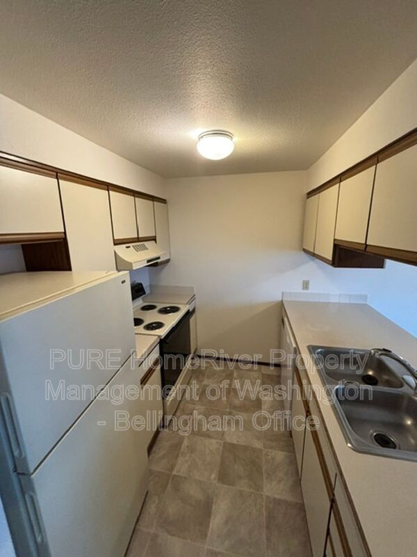 Bellingham House: 1252 Nevada St