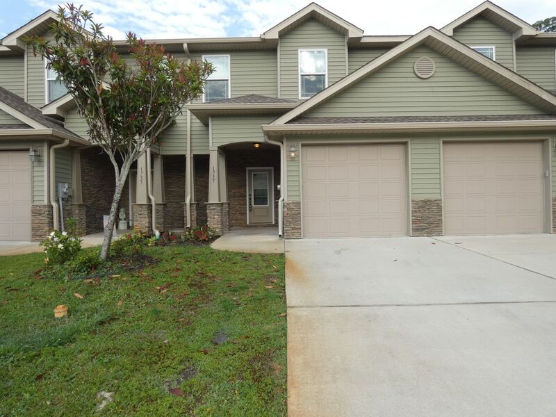 Navarre House: 1737 Sound Haven Ct.