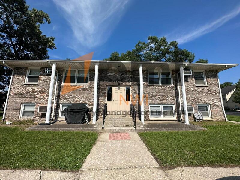 Portage Condo: 2591 Parkview St