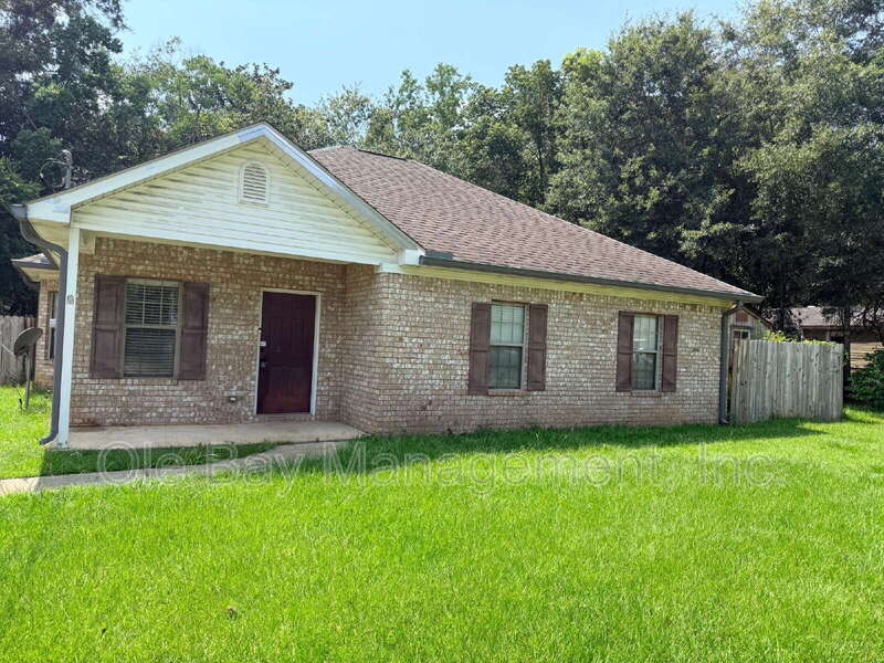 Mobile House: 3420 Fairfield Rd