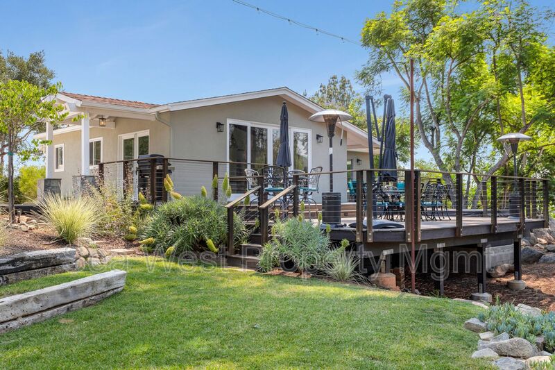 Escondido House: 3267 Bernardo Lane