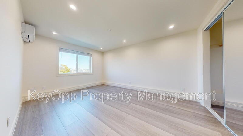 Daly City Condo: 150 Frankfort Street