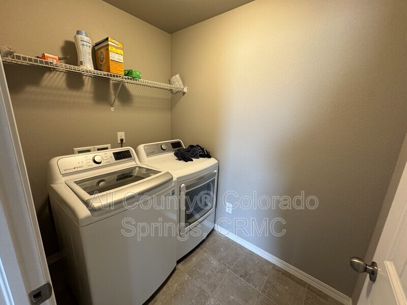 Main Rental Photo 17