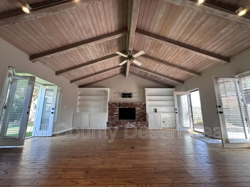 Main Rental Photo 15