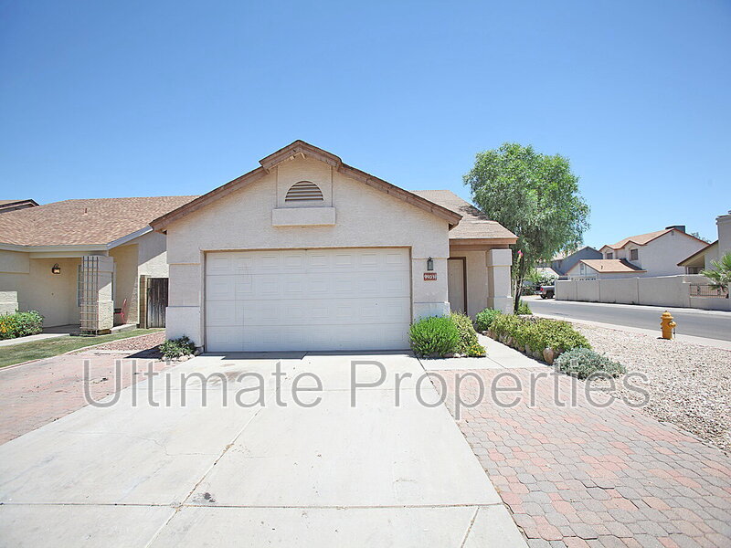 Peoria House: 9903 N 77th Ave