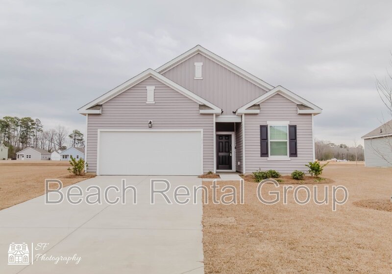 Loris House: 157 Linares Street