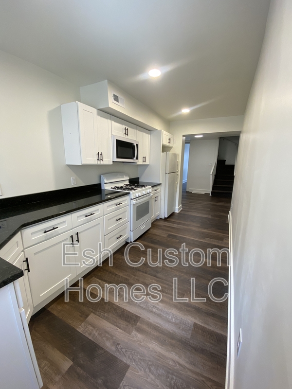 Lancaster Condo: 519 1/2 South Prince Street