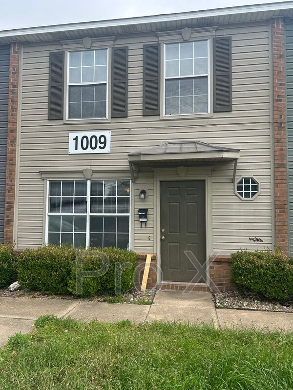 Bentonville Condo: 1009 SE J St. A B