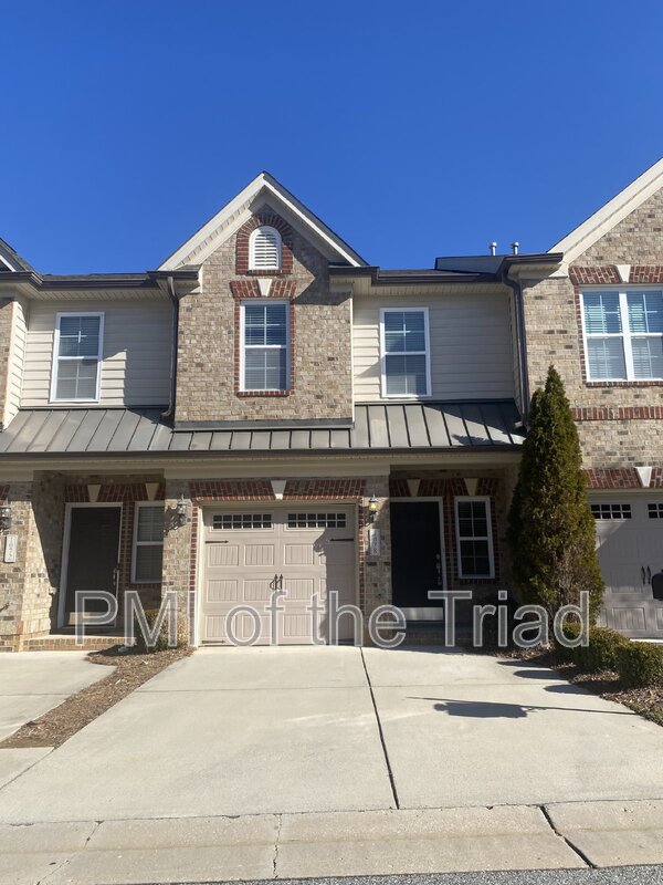 Winston Salem Townhome: 1078 Richmond Park Dr