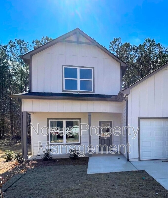 Bremen Townhome: 111 Crest Pointe