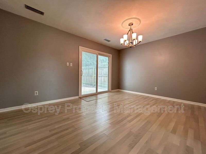 Welcome to this charming 3 bedroom 