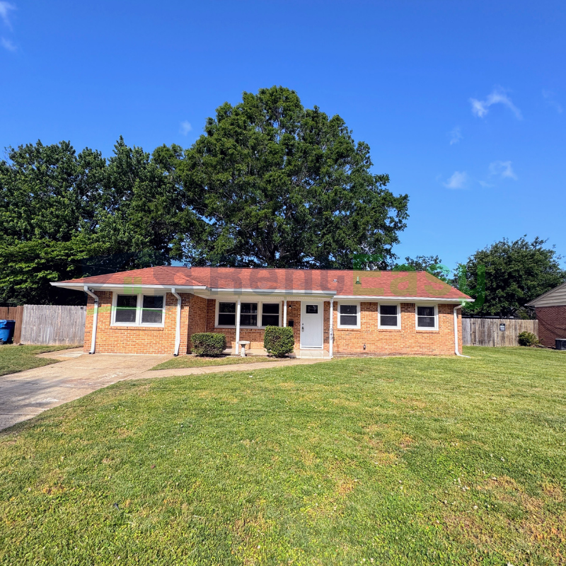 Virginia Beach House: 949 Redwood Circle