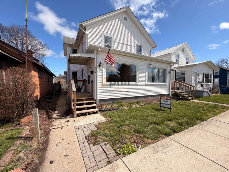 La Porte Condo: 807 Rose Street