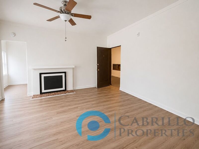 San Diego Condo: 3939 7th Ave