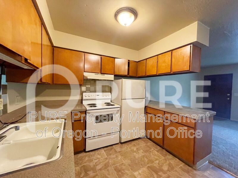 Portland House: 1135 SE 27th Ave.