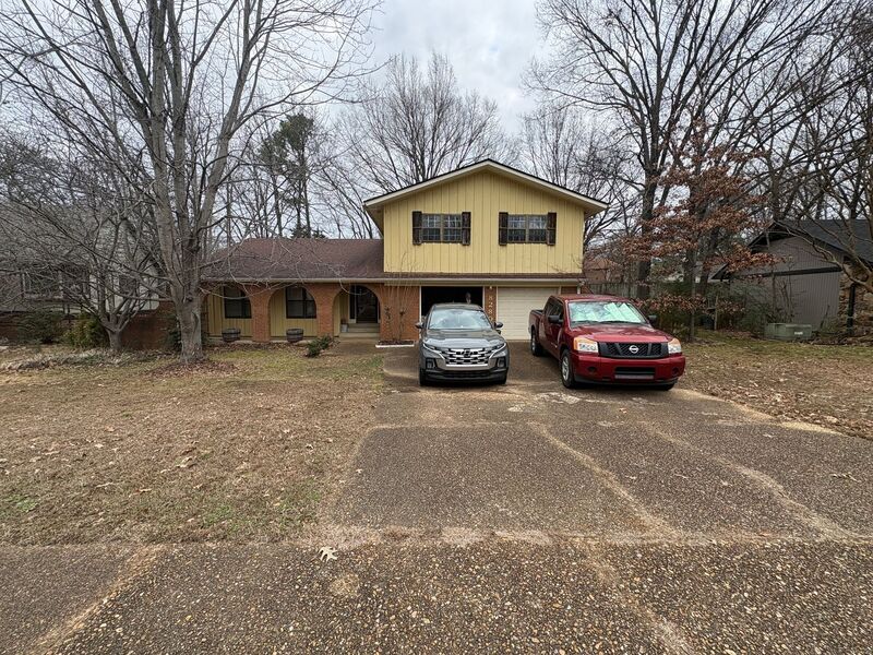 Cordova House: 8280 Chippingham Dr