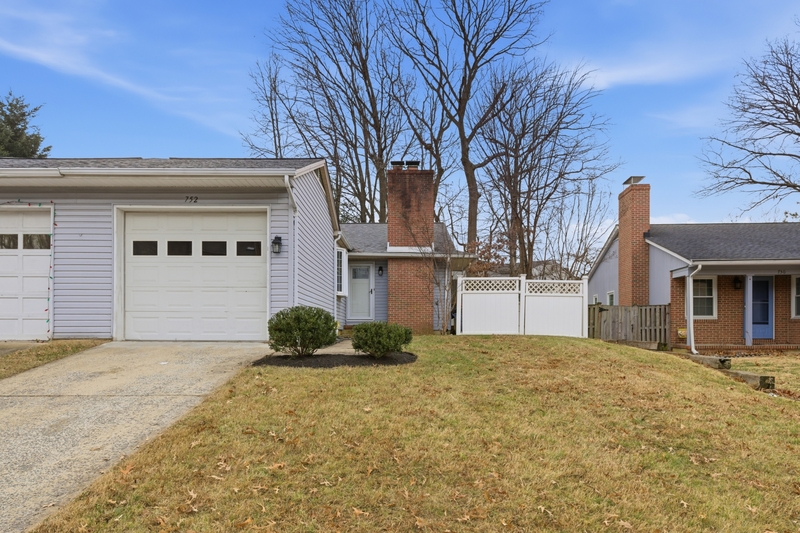 Severna Park House: 752 Ticonderoga Avenue