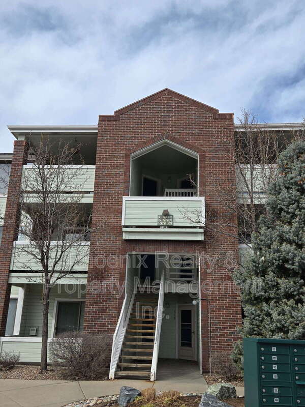 Boulder Condo: 33 South Boulder Circle