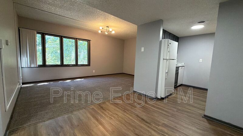 Lincoln House: 2343 B Street