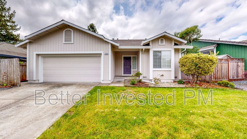 Santa Rosa House: 2328 Providence Ct