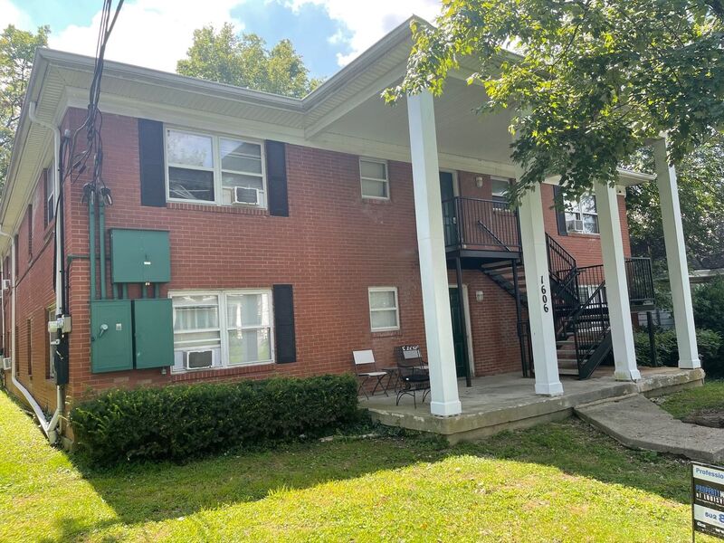 Louisville Condo: 1606 Lucia Ave