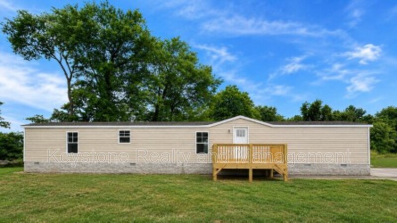 Oak Grove House: 315 Jennifer Street Lot 32