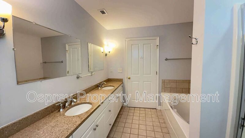 Charming 2-Bedroom Condo in Port Warwick - Photo 6