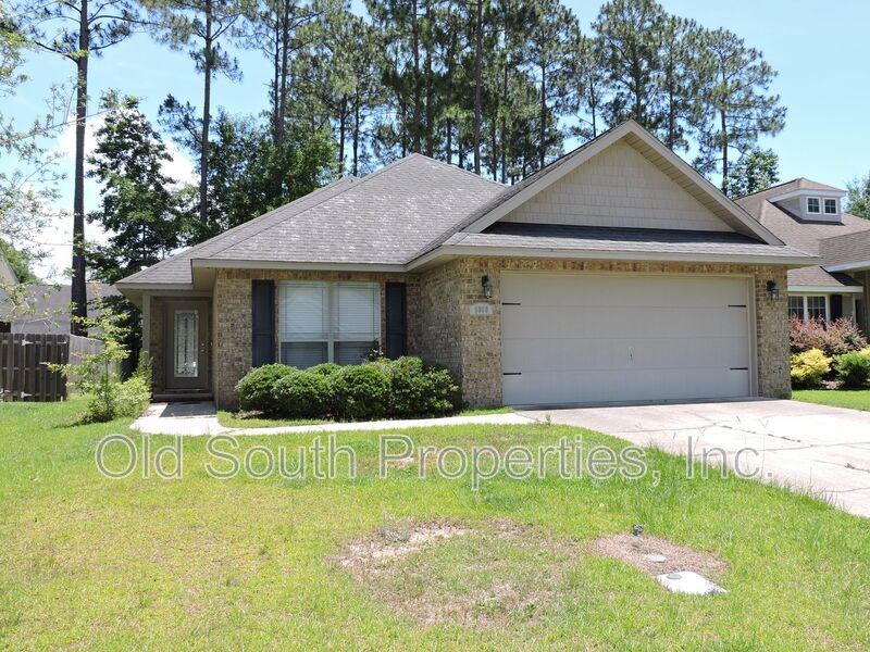 Pace House: 6060 Dunridge Dr