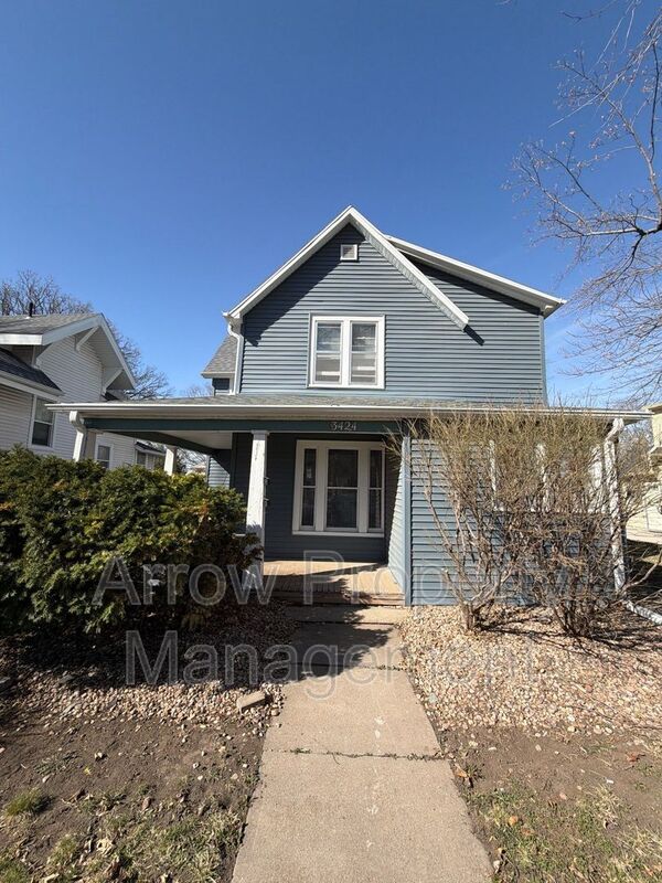 Lincoln Condo: 3424 S Street