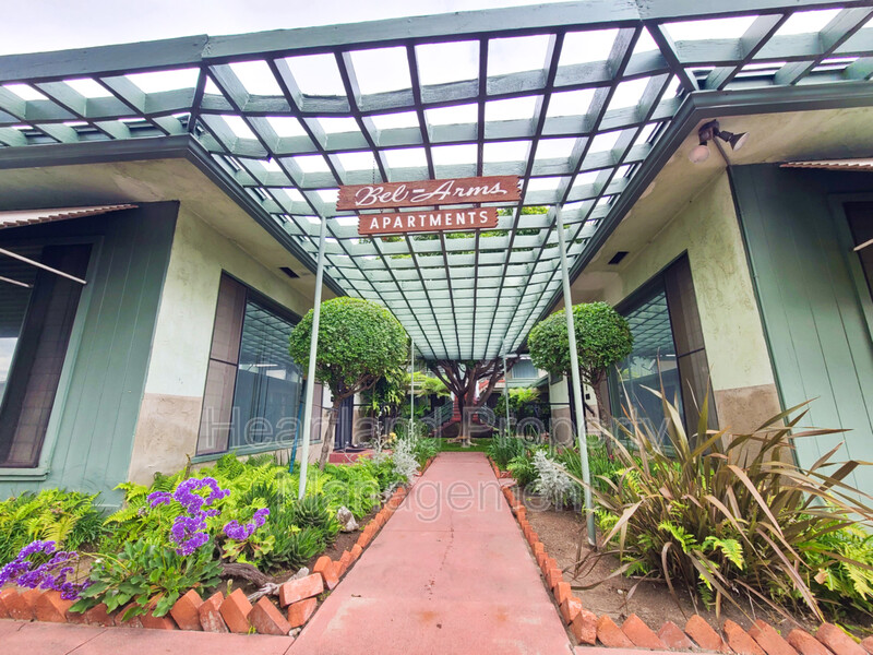 La Mesa Condo: 5123 Wilson St.