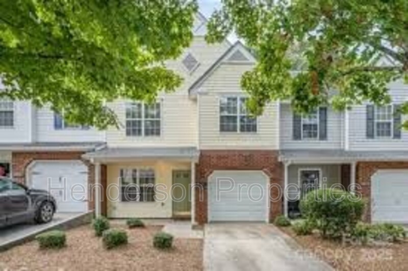 Charlotte House: 9330 Timothy Court